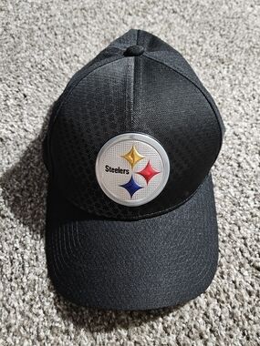 Pittsburgh Steelers Hat NewEra 39thirty Stretch Flex Fit Fitted Cap S/M